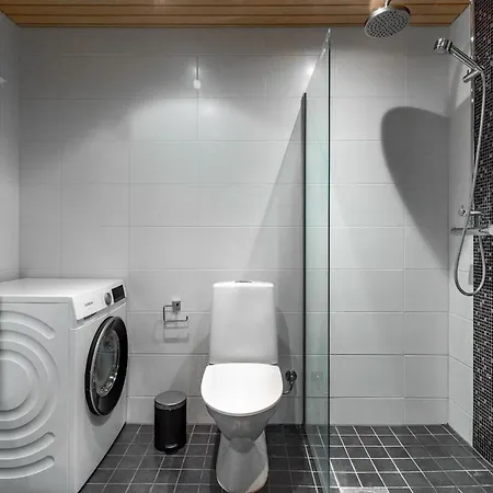 Stylish Rowhouse, Guiet Area Free Wi-fi & Parking アパート ロヴァニエミ