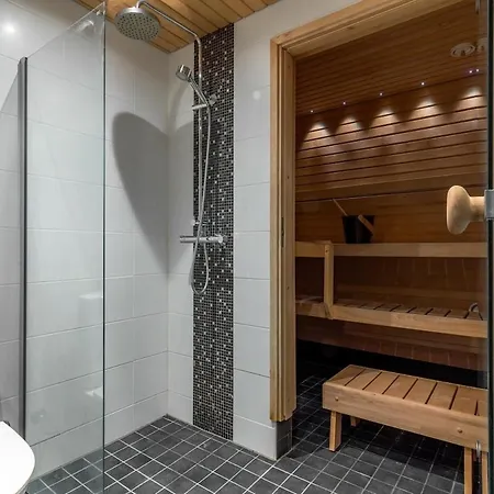 アパート Stylish Rowhouse, Guiet Area Free Wi-fi & Parking ロヴァニエミ