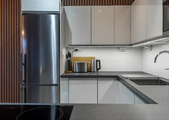 Διαμέρισμα Stylish Rowhouse, Guiet Area Free Wi-fi & Parking Ροβανιέμι